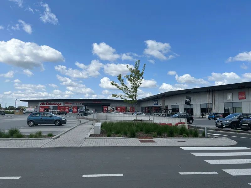 Retailpark PCMB — Estaimpuis (Moeskroen) — België